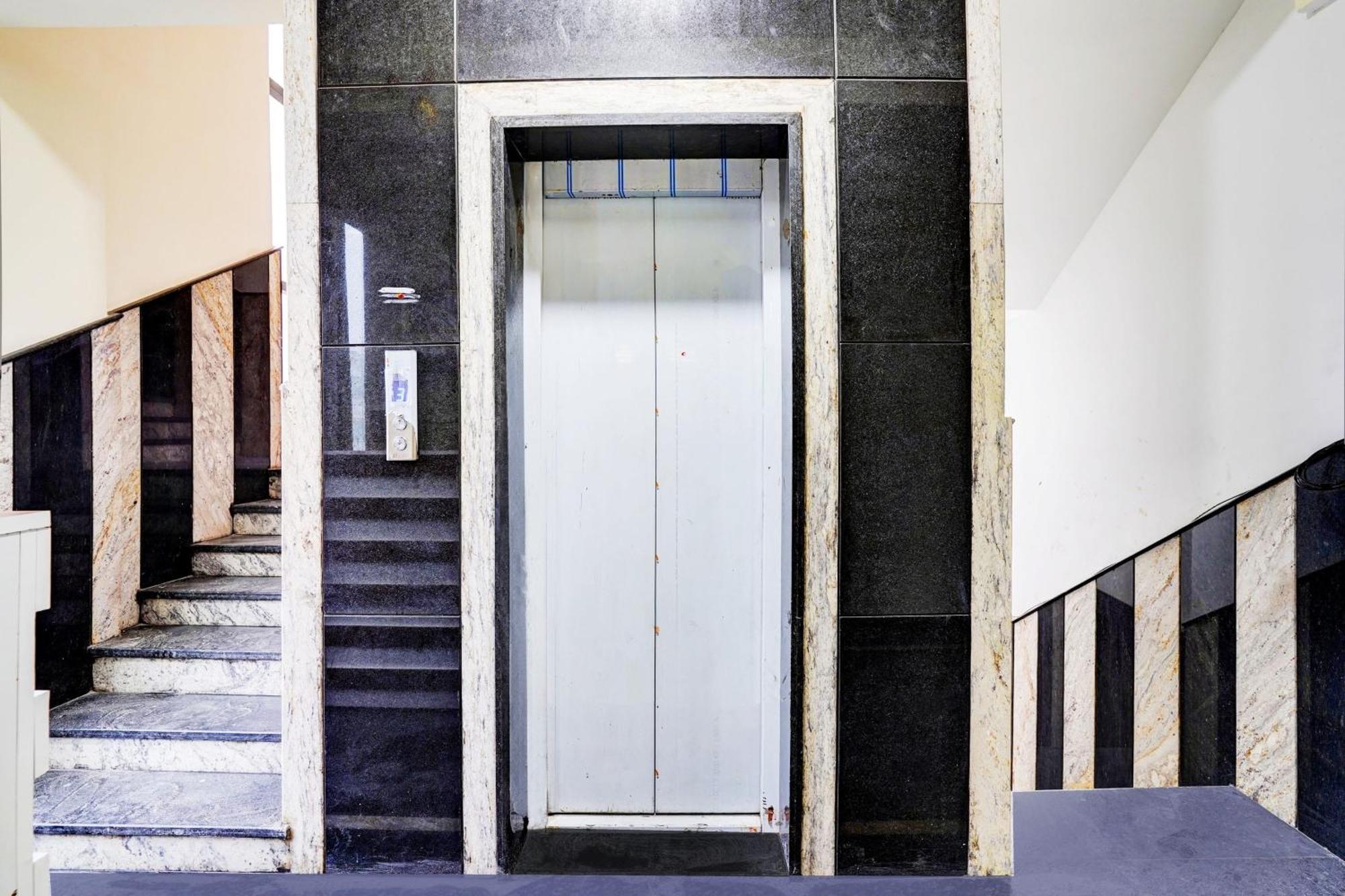 Hotel O Rr Comforts บังกาลอร์ ภายนอก รูปภาพ